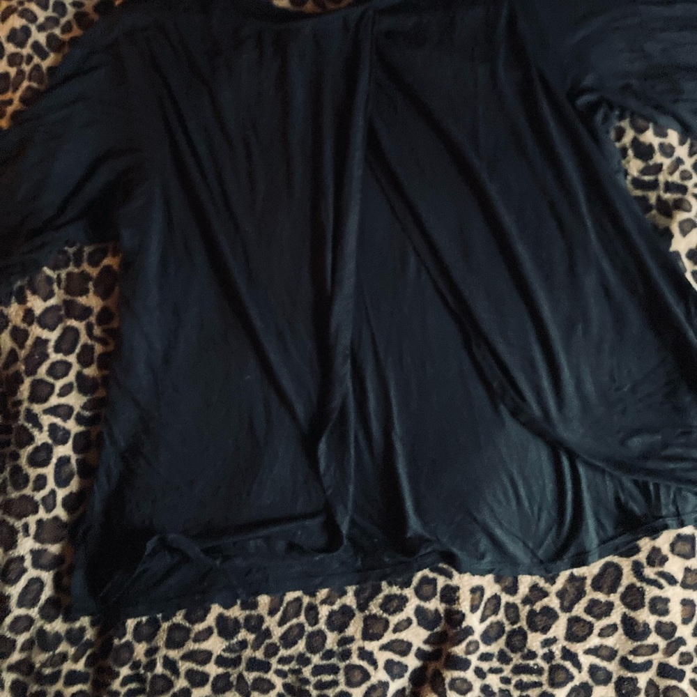 Women’s size 2x Shannon Ford New York, black, open back blouse